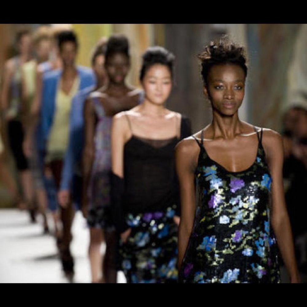 Tracy Reese Black Poly Viscose Camisole large NWT - Picture 5 of 16